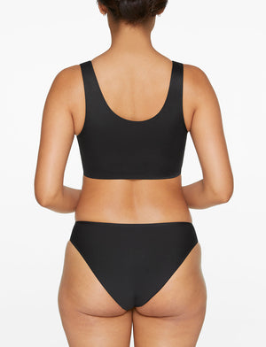 Smoothing Scoop Wireless Bra - Black - Nylon/Spandex -Thirdlove