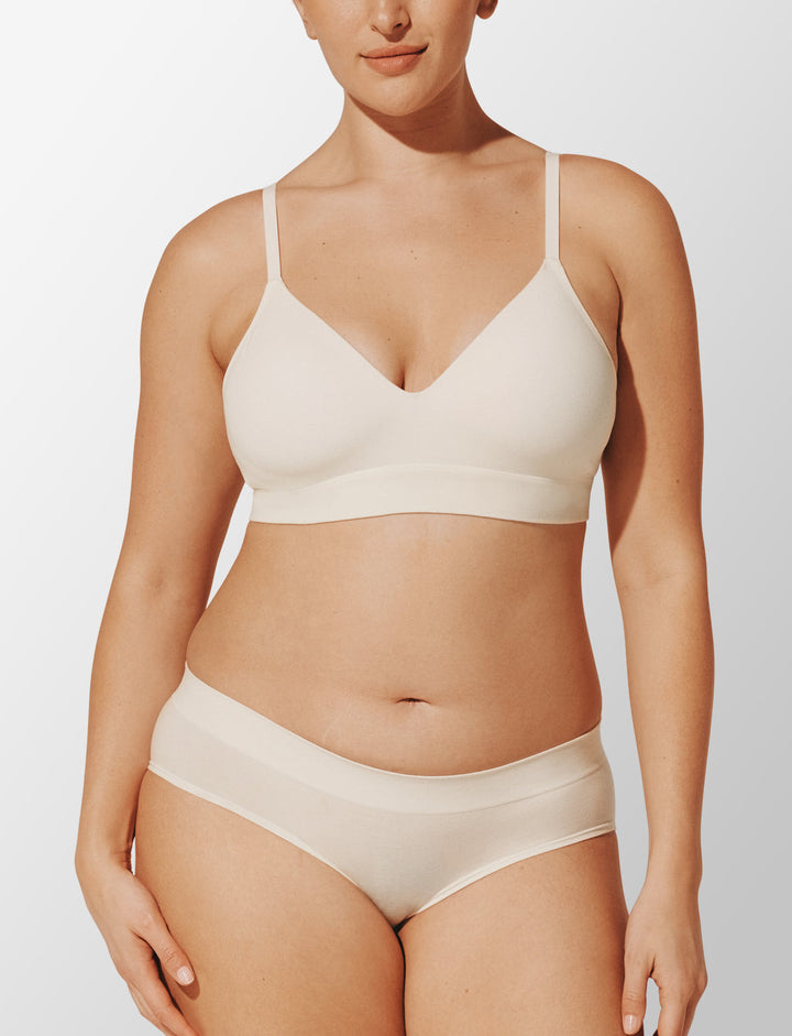 Seamless Cloud Cotton Wireless Bra, Sea Salt - Thirdlove - Nylon/Spandex,modelH