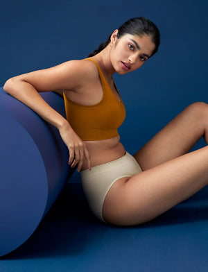 Form Seamless Scoop Bralette - Golden - Nylon/Spandex -Thirdlove