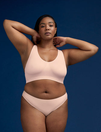 Form Seamless Full Coverage Wireless Bra - Fair Pink - Nylon/Spandex -Thirdlove