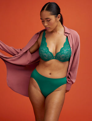 Form Seamless High-Leg Bikini - Juniper - Nylon/Spandex - ThirdLove,modelCC