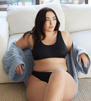 Smoothing Scoop Wireless Bra - White - Nylon/Spandex -Thirdlove