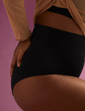 Form Seamless Sculpt Brief - Black - Nylon/Spandex - ThirdLove,modelEE