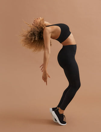 Flex Seamless Compression Legging - Black - Nylon/polyester/spandex -Thirdlove