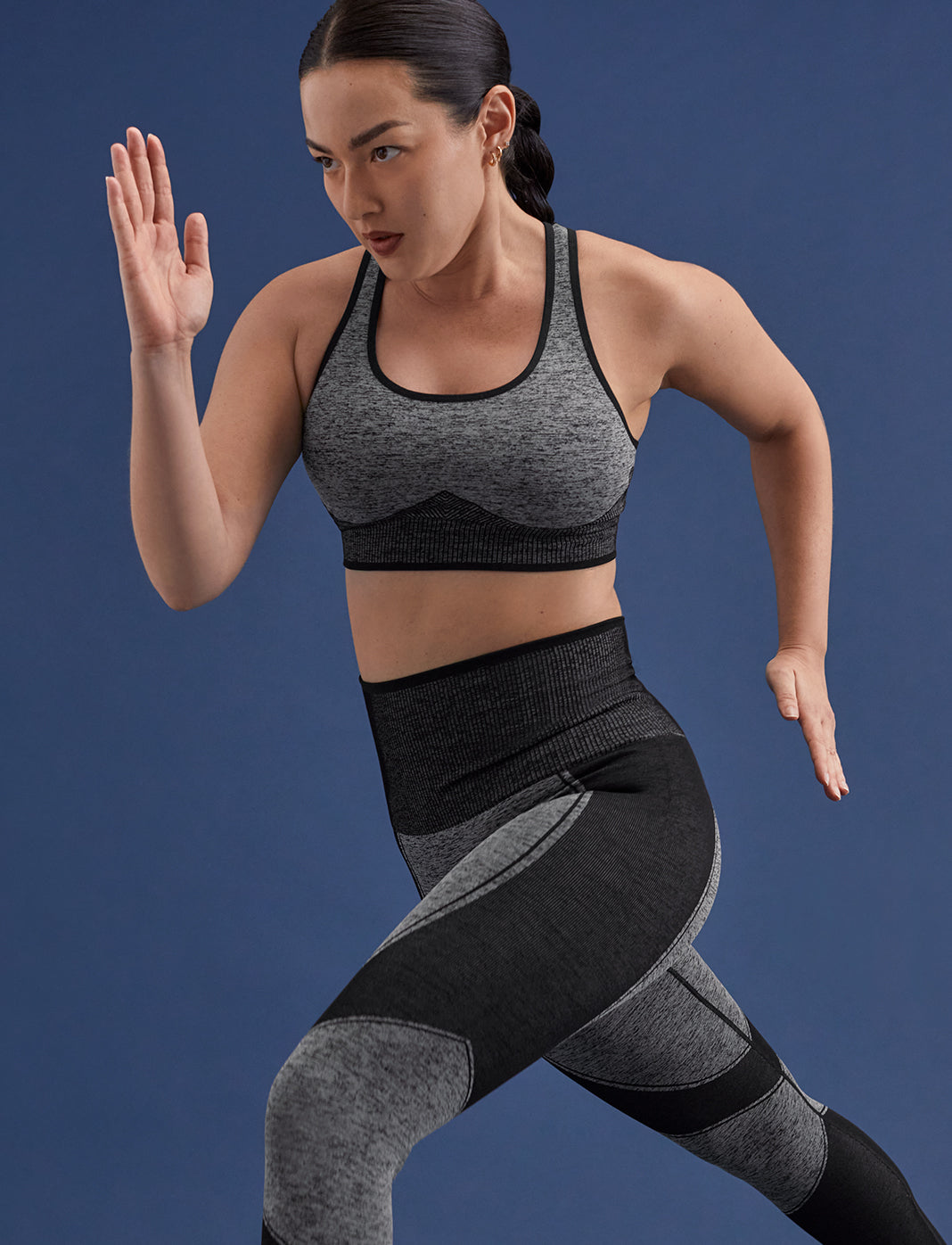 Flex Seamless Racerback Sports Bra - Heather Grey - Nylon/polyester/spandex -Thirdlove