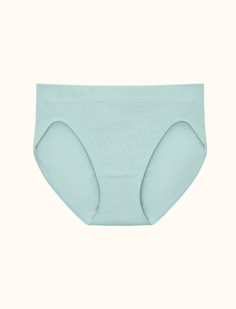 Form Seamless High-Leg Bikini - Mist - Nylon/Spandex - ThirdLove,modelVV