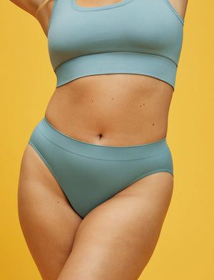 Form Seamless High-Leg Bikini - Storm - Nylon/Spandex - ThirdLove,modelFF