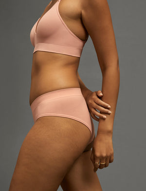 Form Seamless Hipster - Ballet - Nylon/Spandex - ThirdLove,modelGG