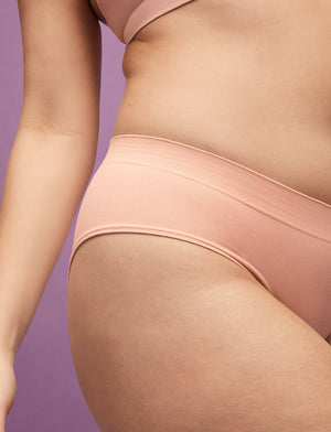 Form Seamless Hipster - Ballet - Nylon/Spandex - ThirdLove,modelFF