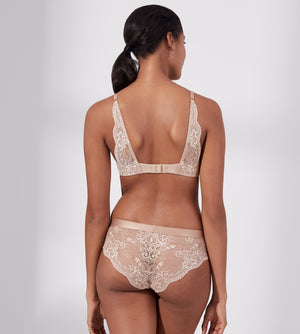 Lace Back Cheeky