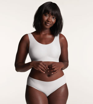 Smoothing Scoop Wireless Bra - White - Nylon/Spandex -Thirdlove