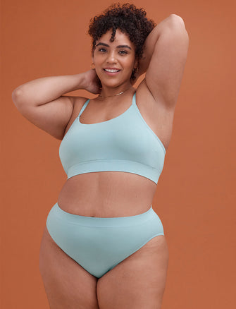 Form Seamless High-Leg Bikini - Mist - Nylon/Spandex - ThirdLove,modelVV