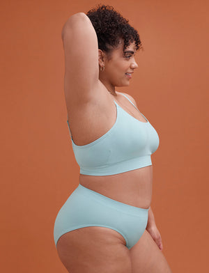 Form Seamless High-Leg Bikini - Mist - Nylon/Spandex - ThirdLove,modelVV