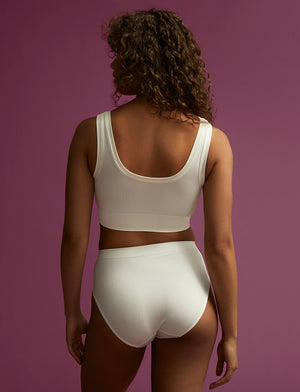 Form Seamless High-Leg Bikini - Sea Salt - Nylon/Spandex - ThirdLove,modelCC