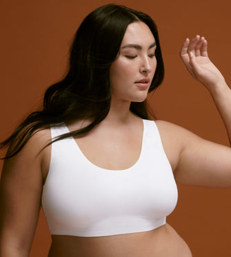 Smoothing Scoop Wireless Bra - White - Nylon/Spandex -Thirdlove