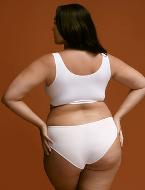 Smoothing Scoop Wireless Bra - White - Nylon/Spandex -Thirdlove