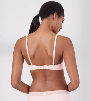 bra, modelC