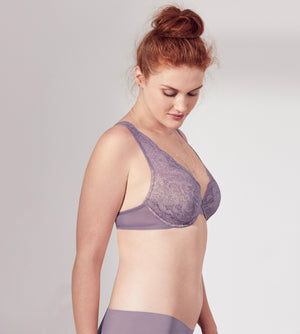 24/7™ Lace Contour Plunge Bra