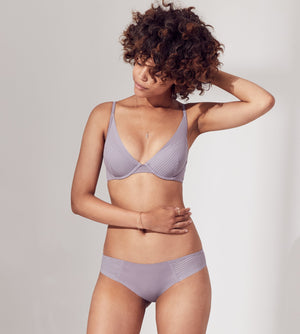24/7™ Seamless Stripe Plunge Bra