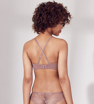 24/7™ Classic Lace Strapless Bra