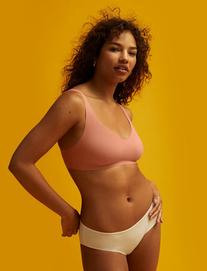 Uplift V-Neck Wireless - Coral - Nylon/Spandex -Thirdlove